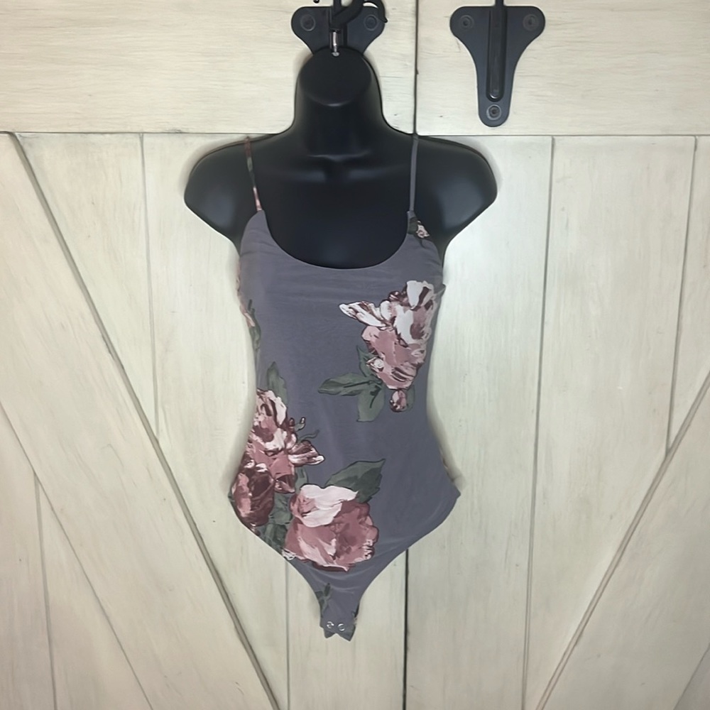 Women’s floral bodysuit